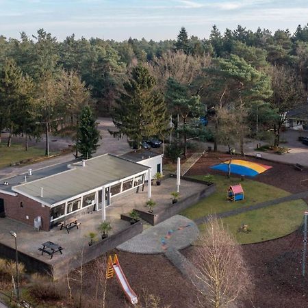 Sfeervol Chalet In Het Bos Nunspeet Exterior foto