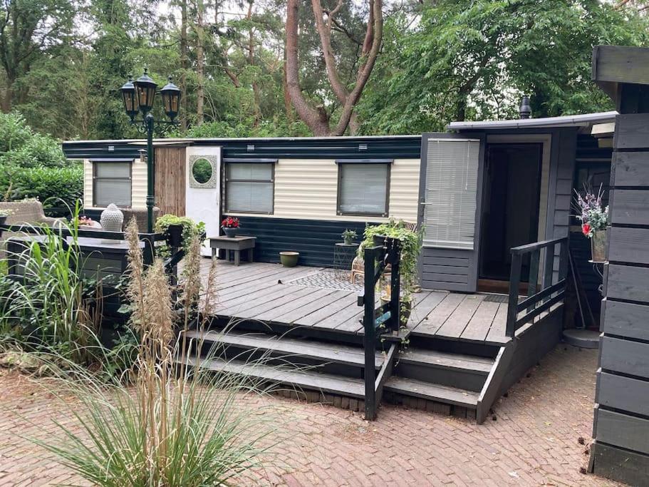 Sfeervol Chalet In Het Bos Nunspeet Exterior foto